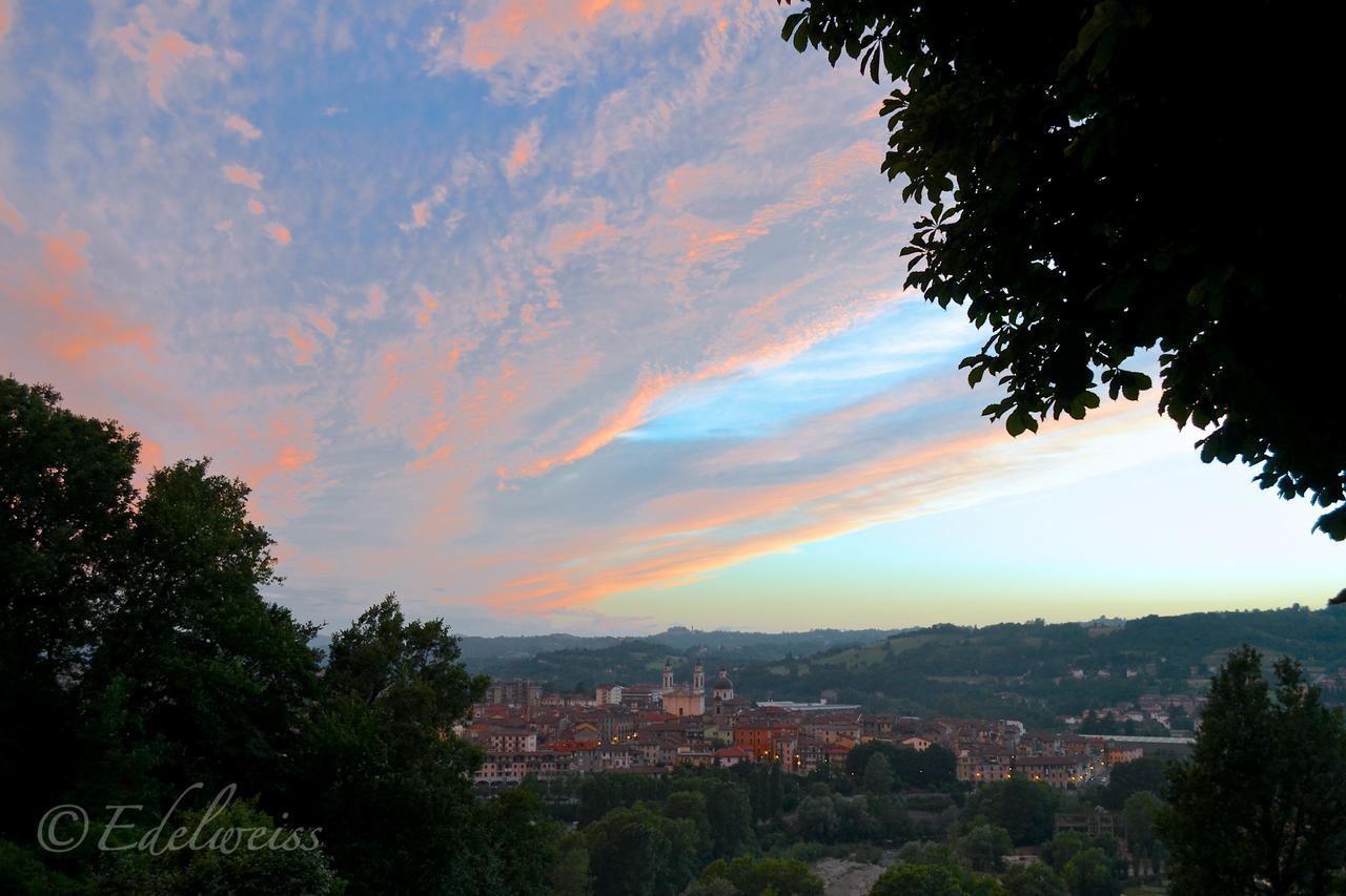 Il Borgo Delle Grazie Villa โอวาดา ภายนอก รูปภาพ